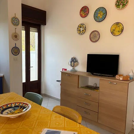 Casa vacanze Maison Monica Torre Suda